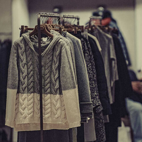 Одежда сток поштучно в Омске и Омской области